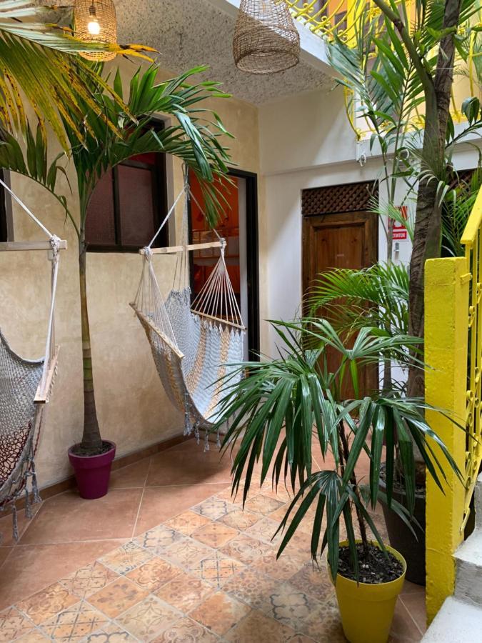Why Not Hotel Antigua Екстериор снимка