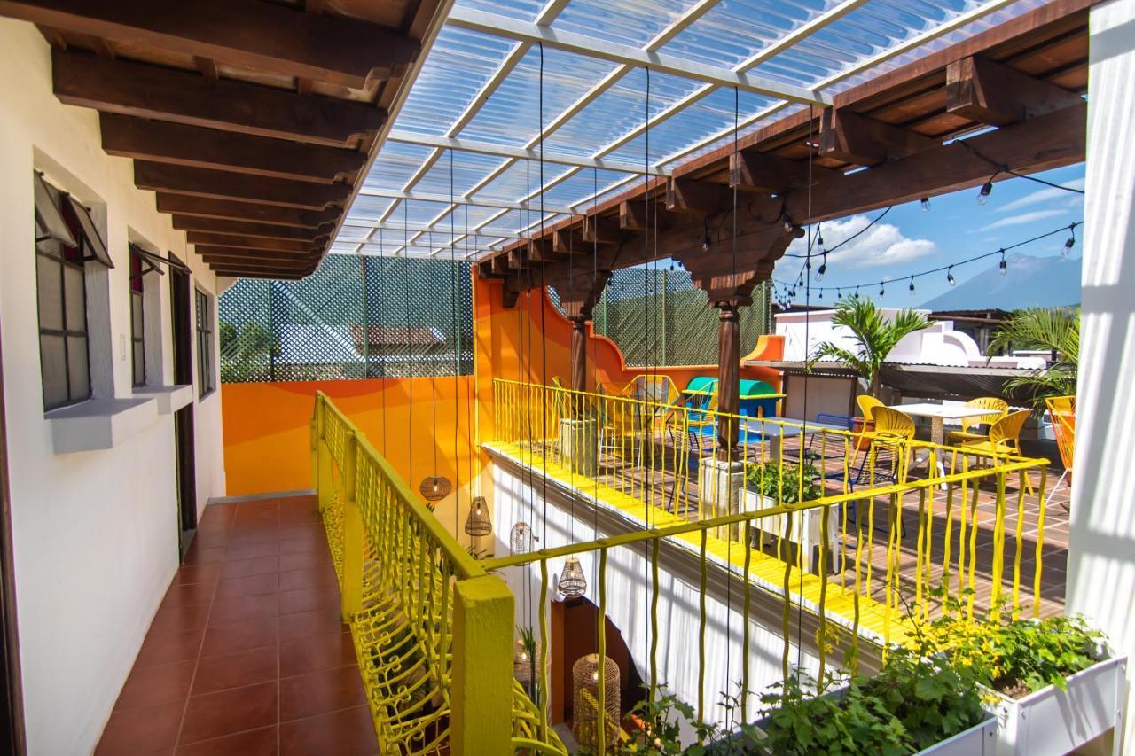 Why Not Hotel Antigua Екстериор снимка