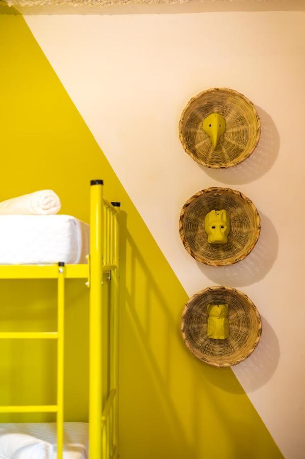 Why Not Hotel Antigua Екстериор снимка