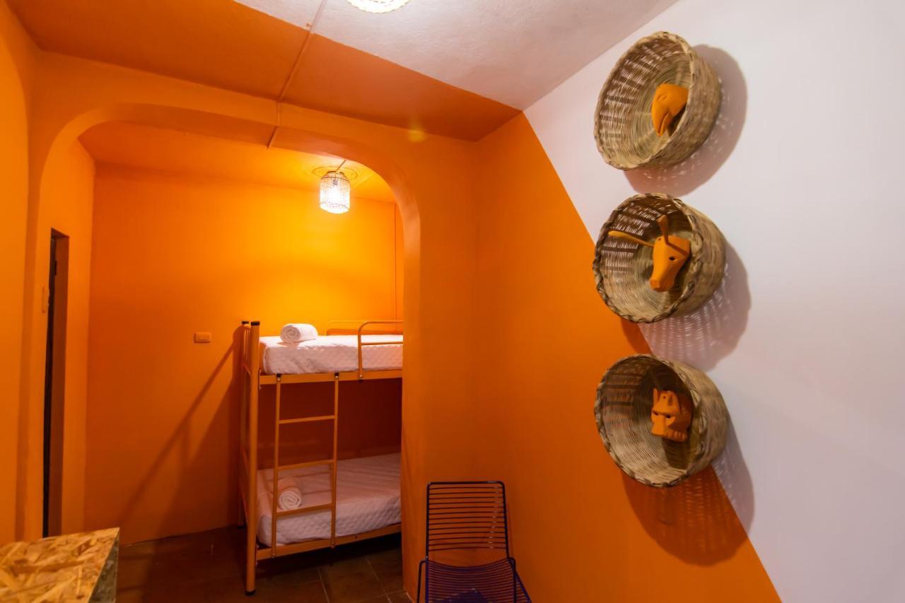 Why Not Hotel Antigua Екстериор снимка