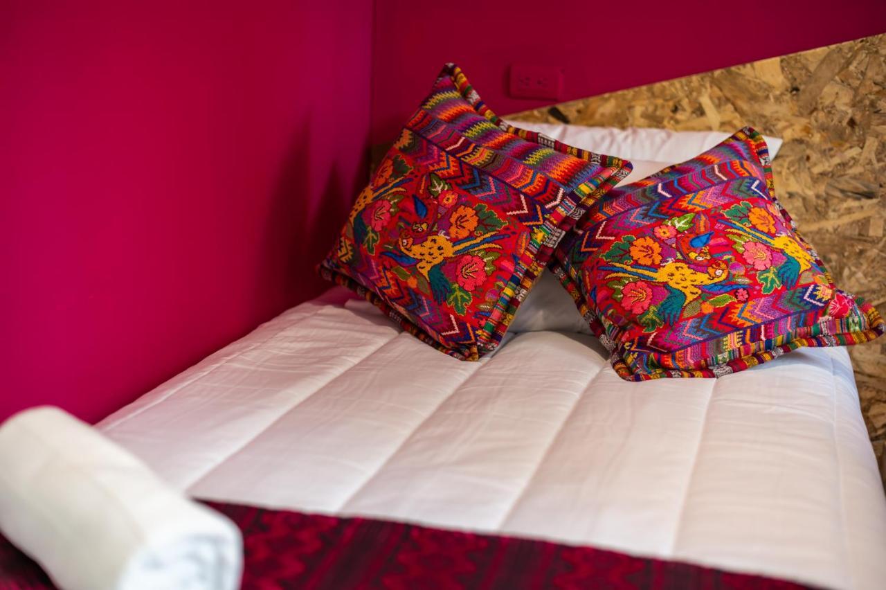 Why Not Hotel Antigua Екстериор снимка