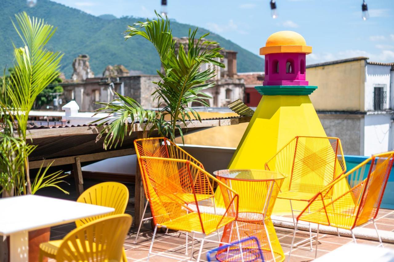 Why Not Hotel Antigua Екстериор снимка