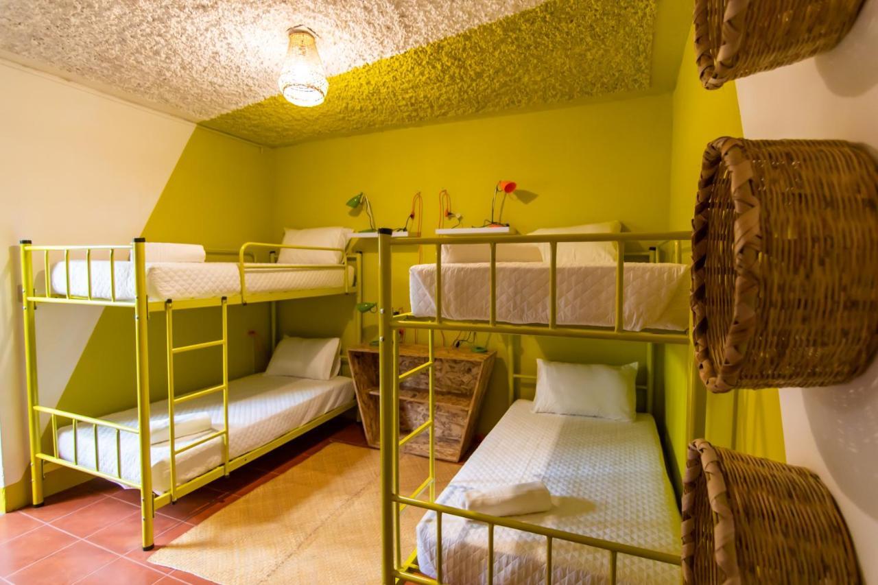 Why Not Hotel Antigua Екстериор снимка
